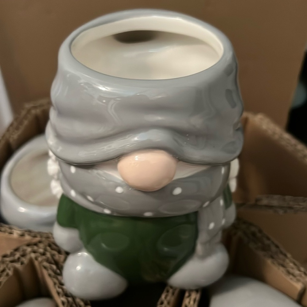 4 PCS Gnome Holiday Mugs